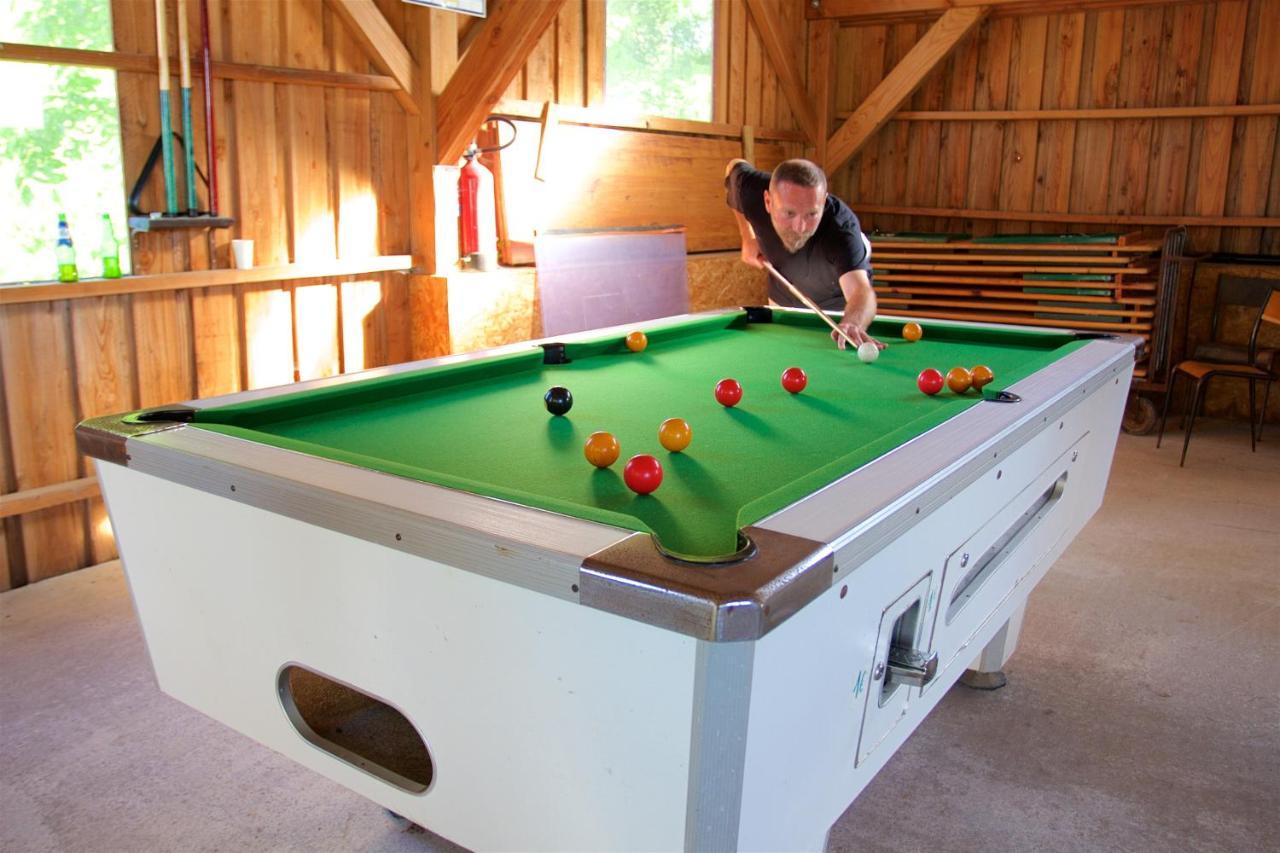 Camping De La Chagnee Saint-Aubin-le-Cloud Exterior foto