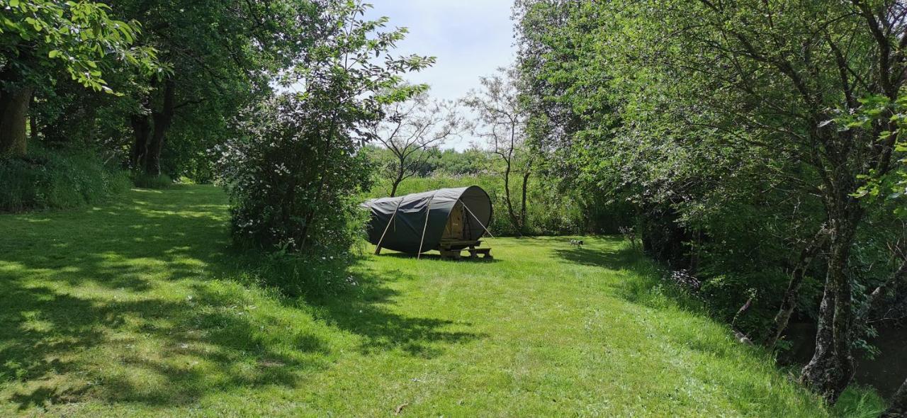 Camping De La Chagnee Saint-Aubin-le-Cloud Exterior foto