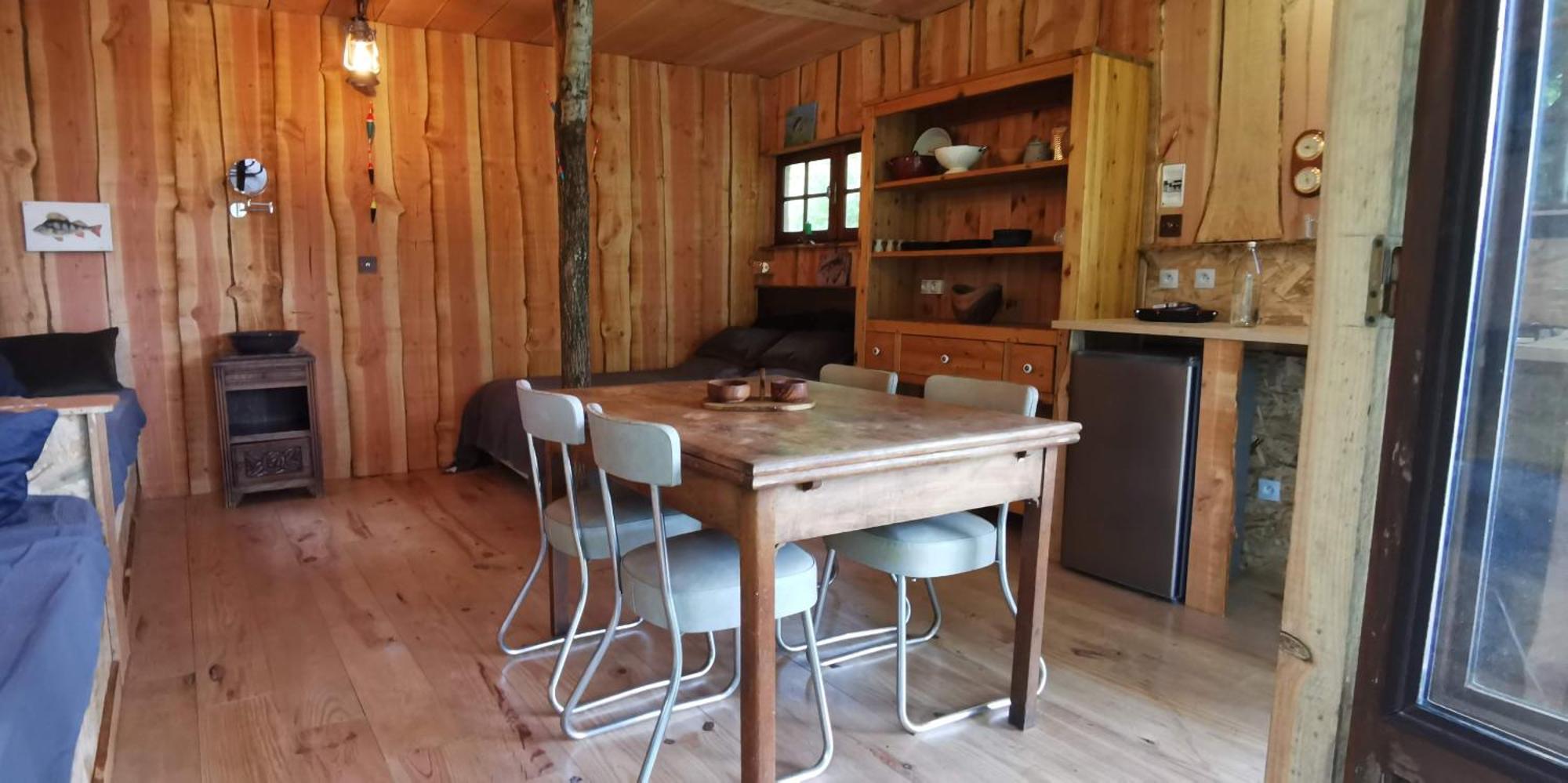 Camping De La Chagnee Saint-Aubin-le-Cloud Zimmer foto